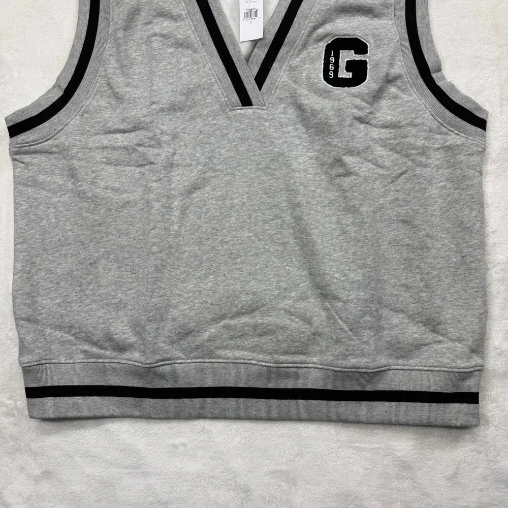 Gap 1969 Mens Varsity Sweatshirt Vest Gray V-Neck G Patch NWT Large 432356-00-1